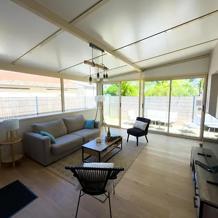 Apartment Au Chateau Montboucher-sur-Jabron