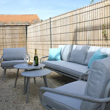 Au Chateau * Montboucher-sur-Jabron